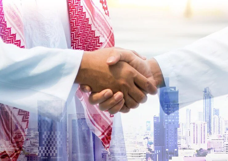 الشركات والخدمات التجارية
